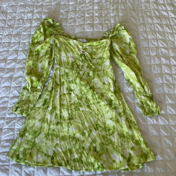 Faithfull the brand Arianne Roos green mini dress in lime - Picture 6 of 15